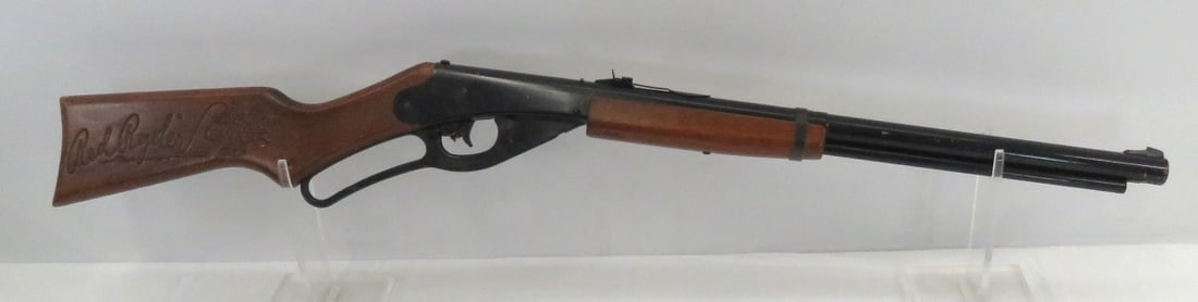 Daisy Red Ryder Model 1938B Lever Action Air Rifle: Daisy Red Ryder Model 1938B Lever Action Air Rifle - Compass, Sundial Stock, Good Compression Please read terms & conditions and ask questions before bidding.