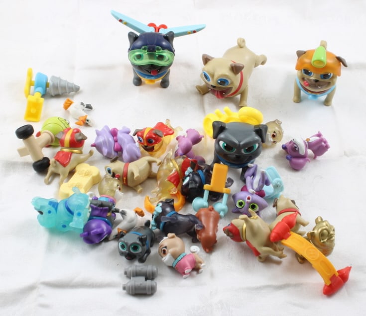 Disney Puppy Dog Pals & Disney Just Play Figures (1 of 10)