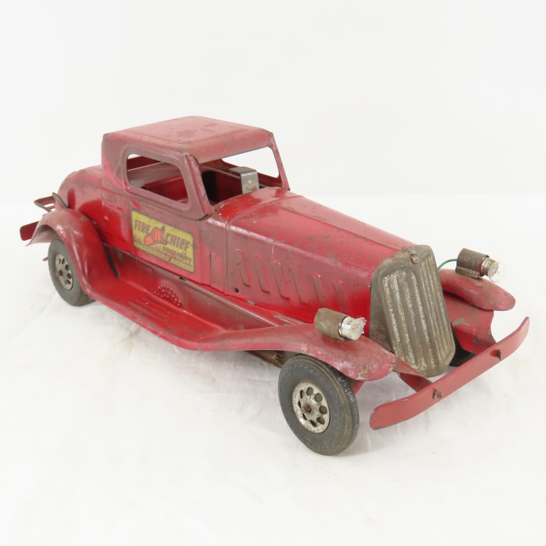 Antique Girard Fire Chief Siren Coupe windup (1 of 14)