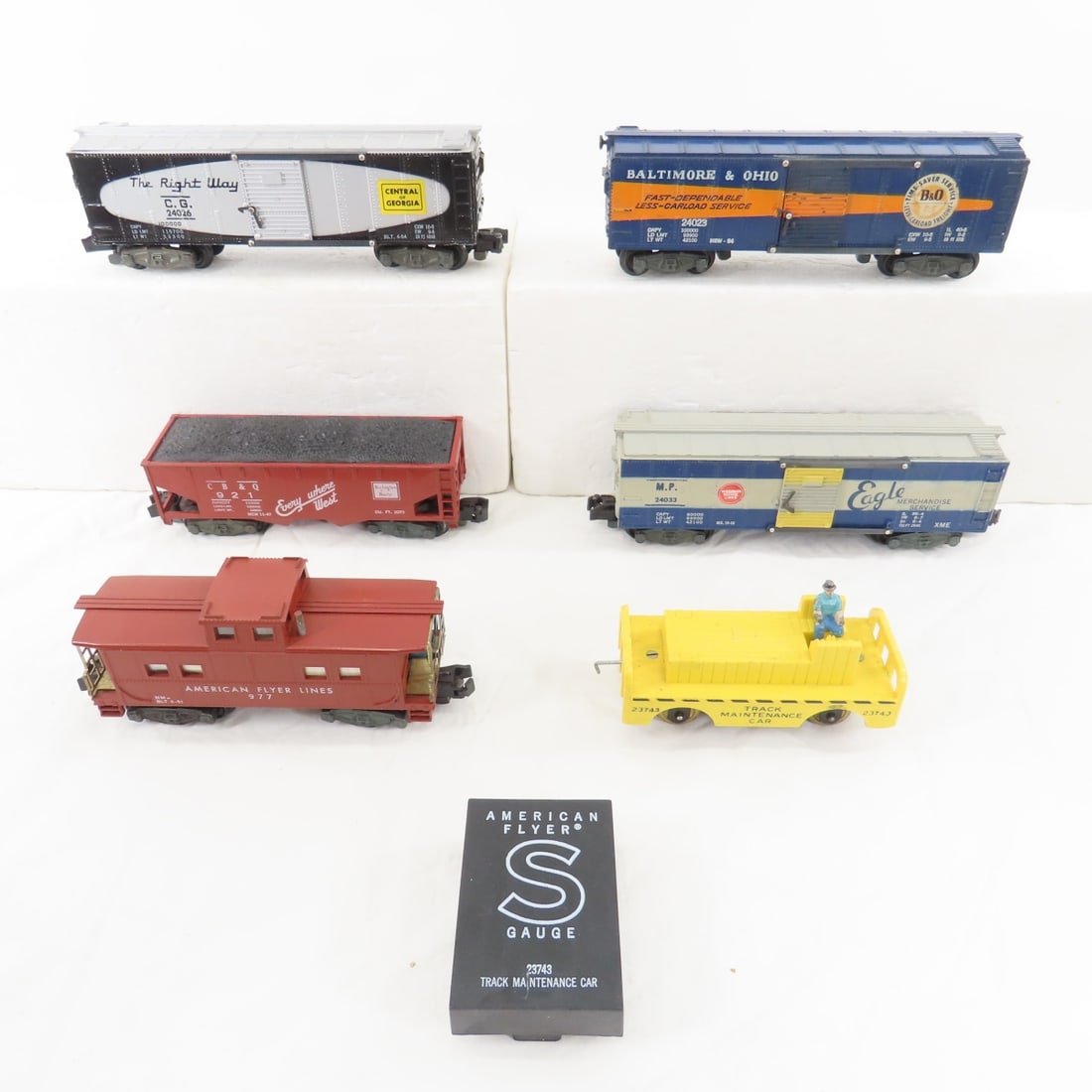 American Flyer 977 Action Caboose (1 of 13)