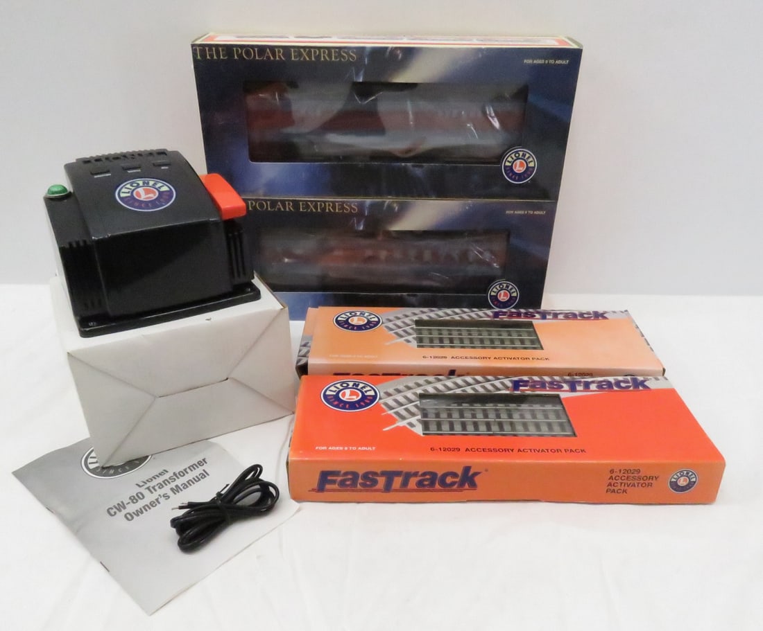2 Lionel Polar Express Train Cars, Track & more (1 of 13)