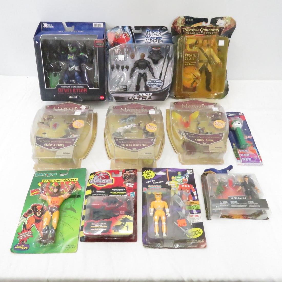 10 Action Figures in Original Packaging & 1 PEZ: 10 Action Figures in Original Packaging & 1 PEZ - Narnia 'The White Witches Army', Narnia 'Aslan's Army' with Some Separation of Plastic from Backing, Narnia 'Oreius' Army' w/Some Separation of Plasti