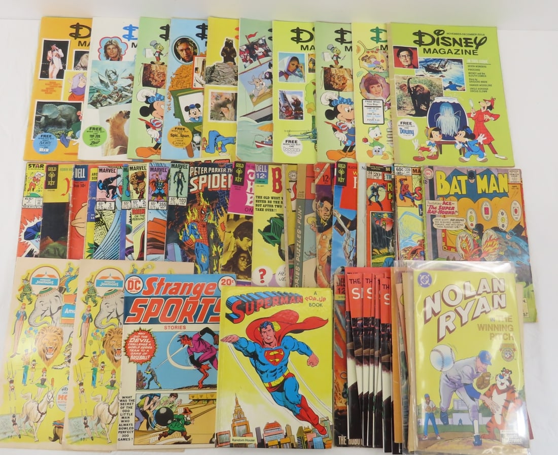 Vintage Comics, Disney Magazines & More (1 of 10)
