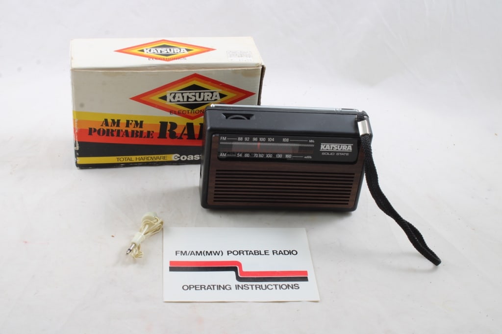 Vtg Katsura  AM FM Radio Coast to Coast in Box (1 of 11)