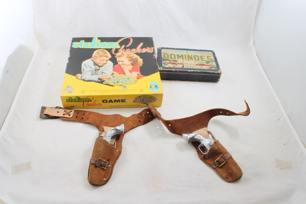 Stadium Checkers, Dominoes 930, Cap Guns/Holster: Stadium Checkers, Dominoes 930, Cap Guns/Holster - Schaper Manufacturing Co. Minneapolis 22, Minnesota Stadium Checkers Game, #930 Dominoes Set in Box, Texas pair of Cap Guns with Leather Holster all