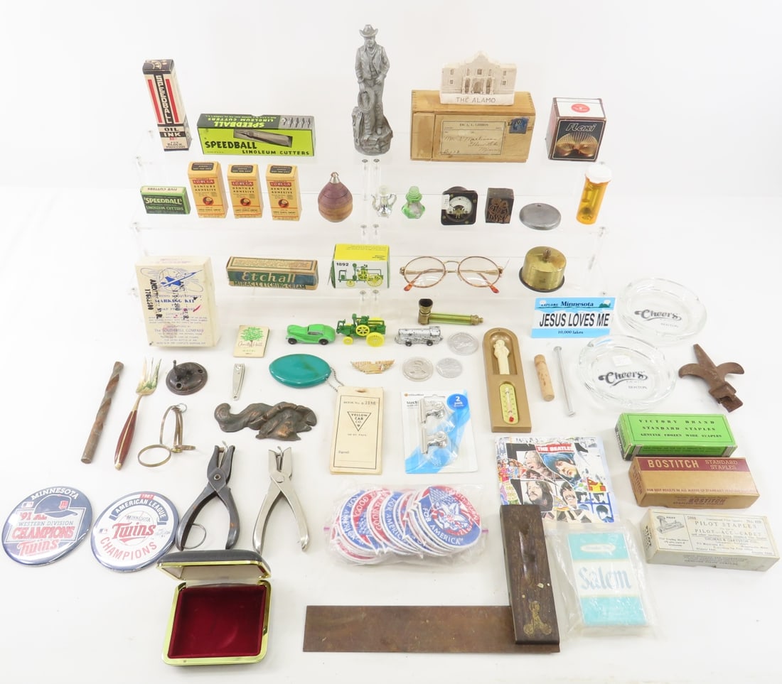 Thermometer, John Deere, Minnesota Twins & More (1 of 19)