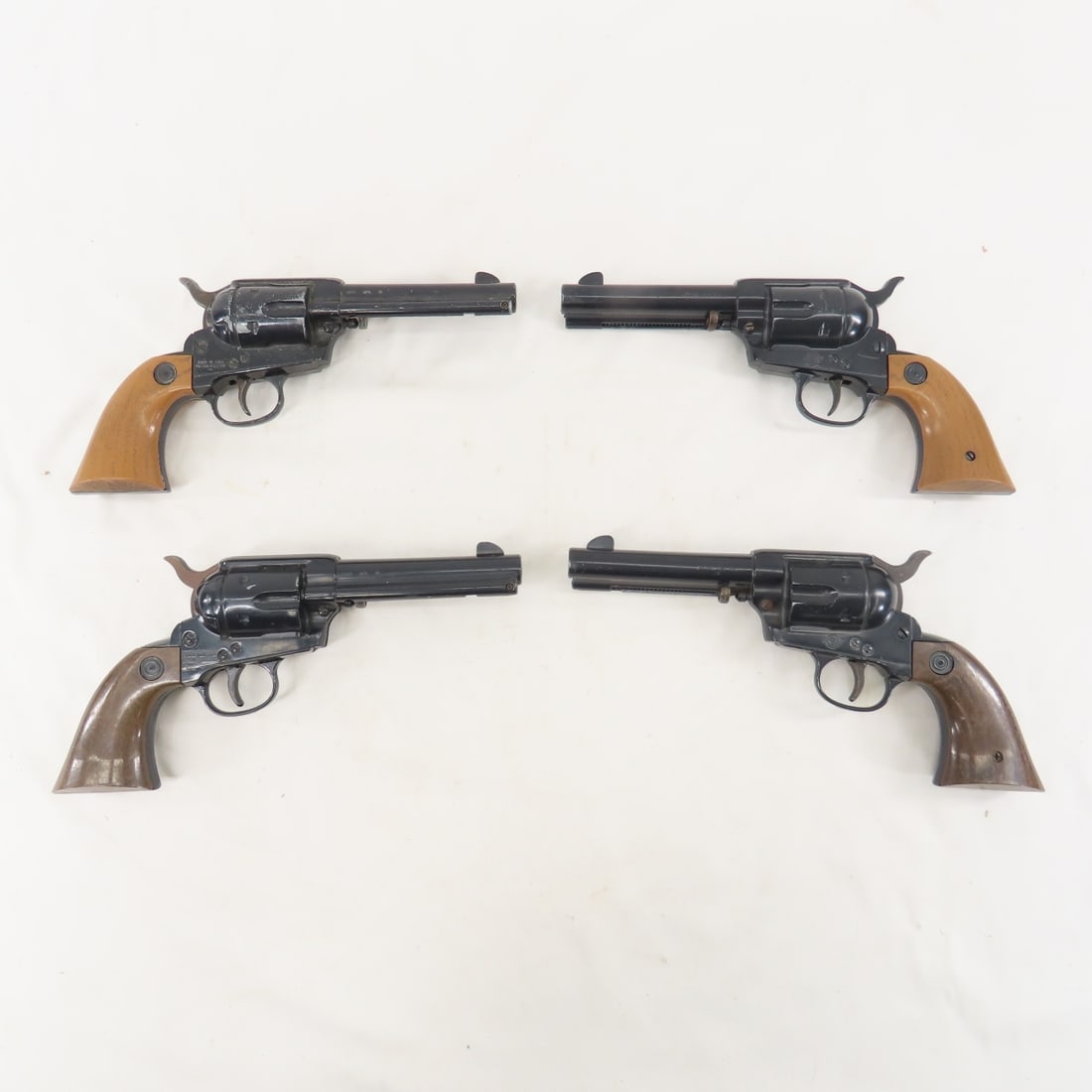 4 Vintage Daisy BB Pistols .177 cal (1 of 19)