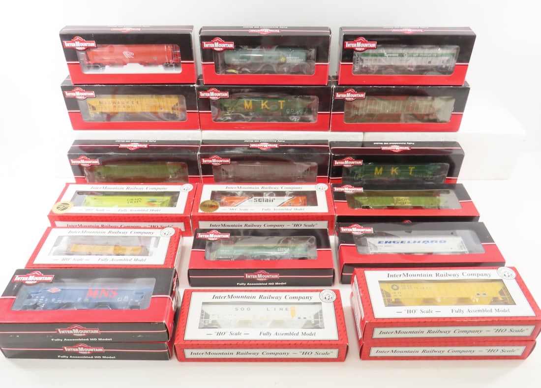 20 Inter Mountain HO scale train cars NIB (1 of 13)