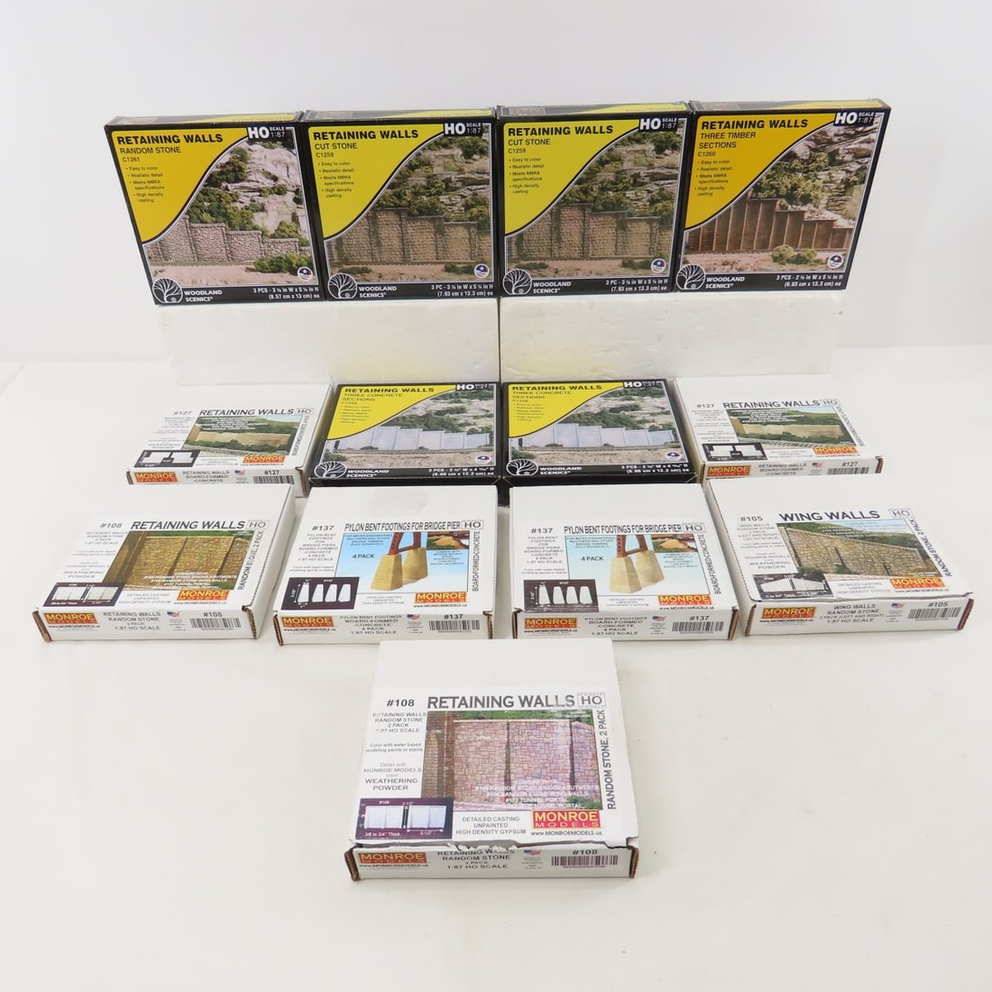 Monroe Models & Woodland Scenics HO walls NIB: Monroe Models & Woodland Scenics HO walls NIB - Please ask questions and read terms & condition before bidding.