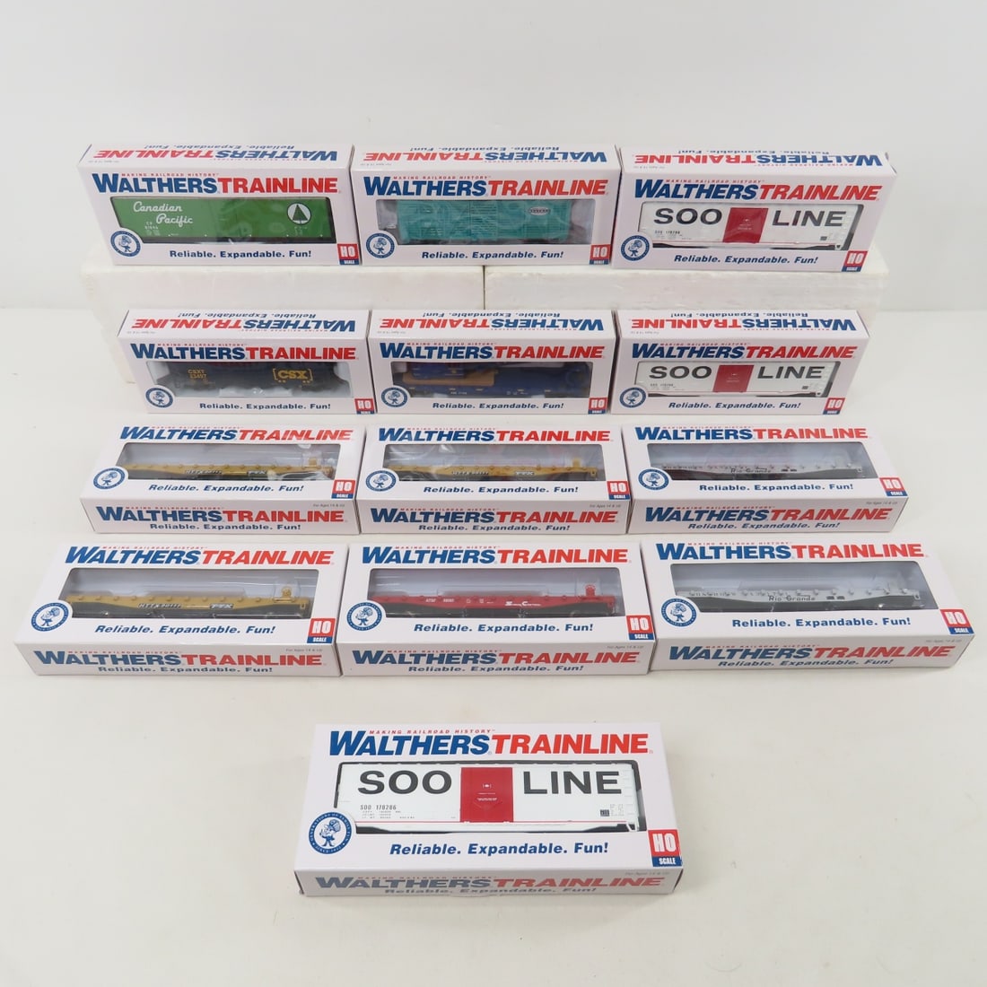 13 Walthers Mainline train cars NIB: 13 Walthers Mainline train cars NIB - Please ask questions and read terms & condition before bidding.