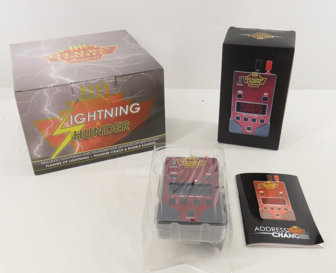 Broadway Ltd Address Changer & Lightning & Thunder (1 of 13)