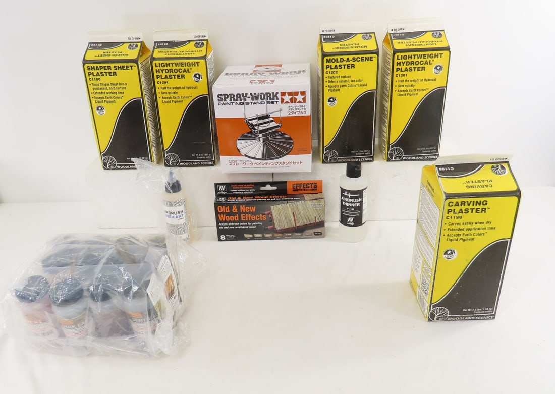 Model Painting & Weather Washing Items (1 of 11)