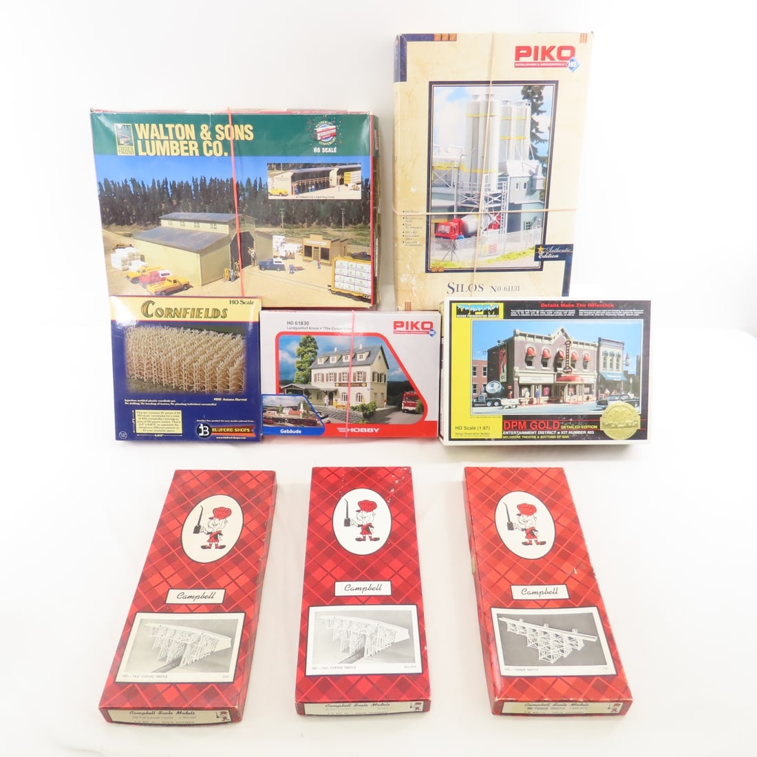 8 HO Model Kit Buildings*7 Accessories- Open Box (1 of 19)
