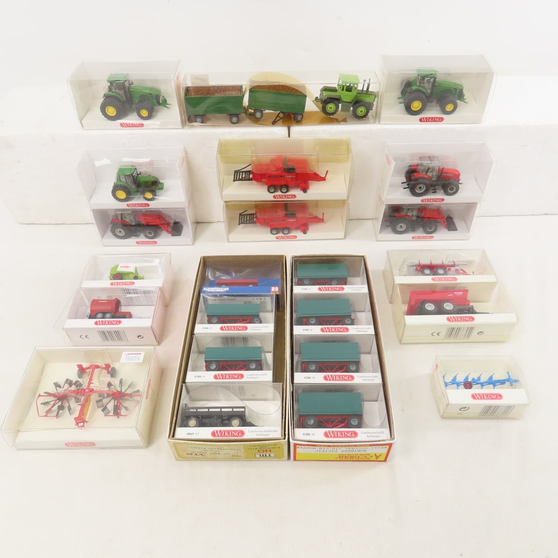 23 Wiking HO 1:87 Tractors & Farm Diecast NIP: 23 Wiking HO 1:87 Tractors & Farm Diecast NIP - Please ask questions and read terms & condition before bidding.