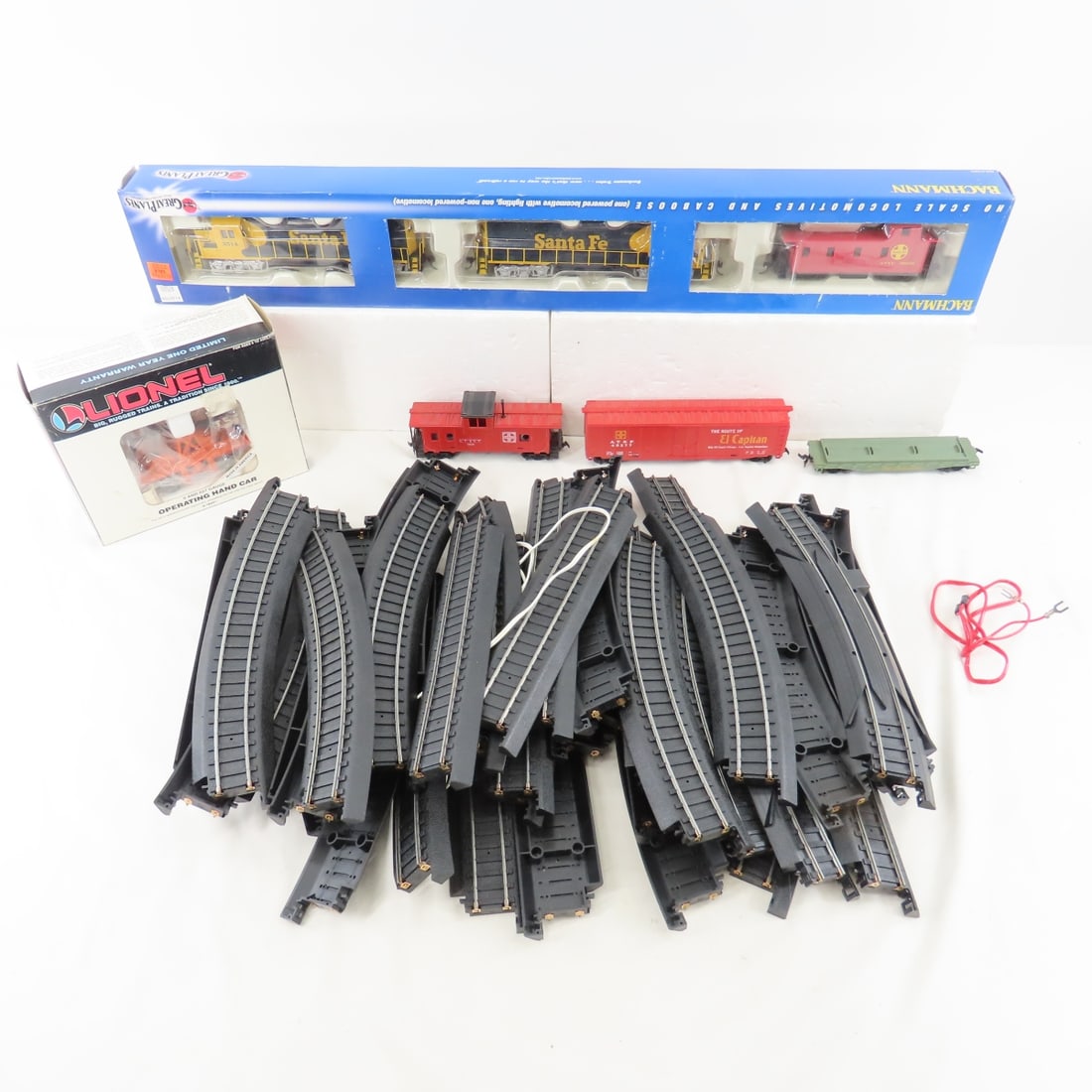 Bachmann HO Train Set and More (1 of 12)