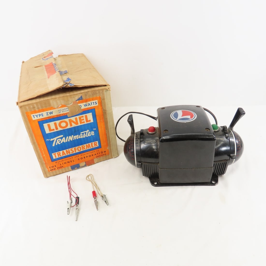 Lionel Type TW Trainmaster Transformer & Box (1 of 9)