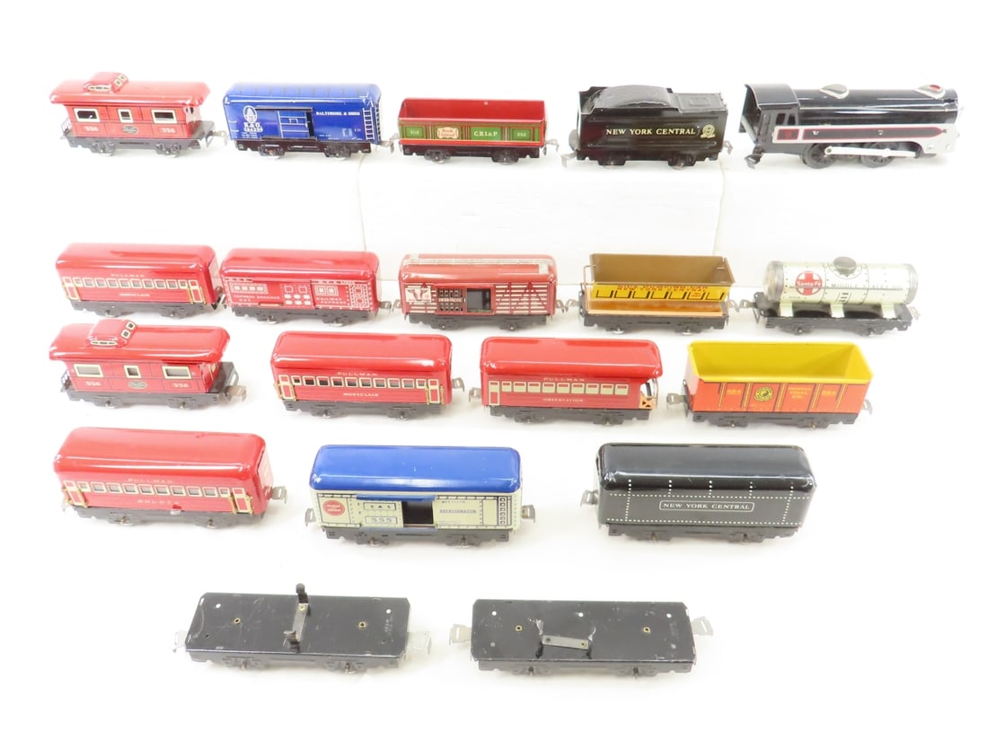 17 Marx Train Cars, O Gauge, Locomotive and More (1 of 20)