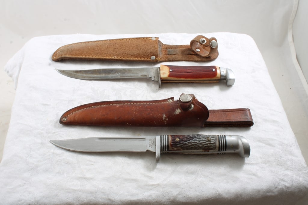 2 Fixed Blade Knives Western & Japan (1 of 19)
