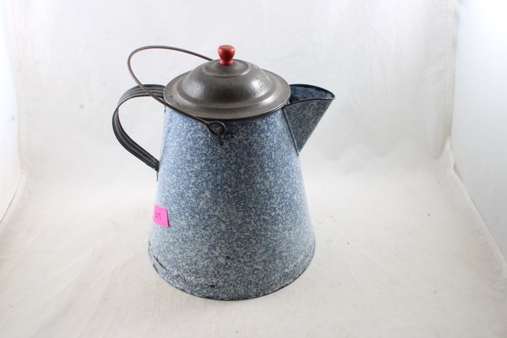 Blue Snow on Mtn Enamelware Cowboy Coffee Pot (1 of 10)