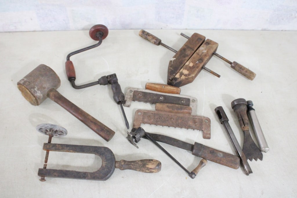 Assorted Tools, Stanley Clapboard Guides & more (1 of 13)