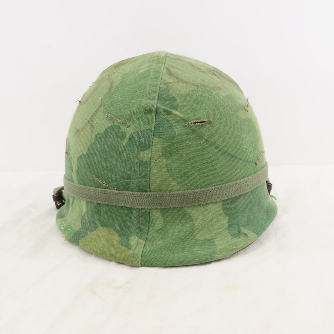 Vietnam Era Helmet with Liner and Straps: Vietnam Era Helmet with Liner and Straps - Please read terms & conitions and ask questions before bidding.