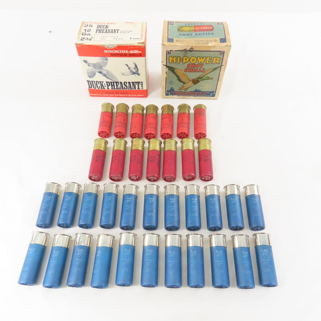 61 Rounds Assorted 12 GA & Vintage Boxes (1 of 20)