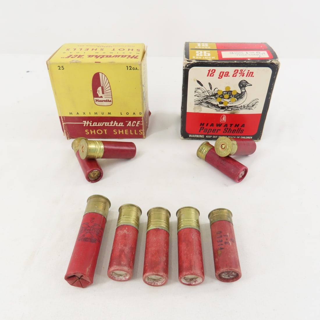 43 Vintage Hiawatha 12 GA Paper Shot Shells (1 of 17)