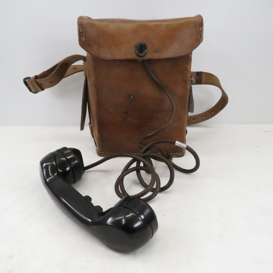 US Army Signal Corp EE-8-B Telephone (1 of 14)