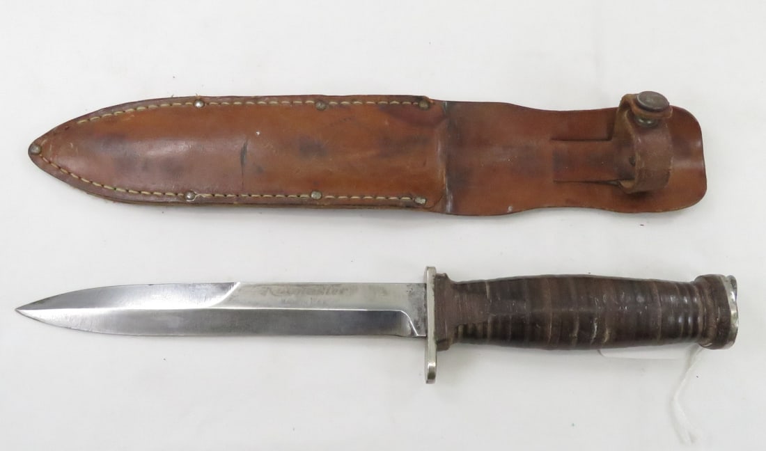Post WW2 6 inch M3/M4 Hunting knife (1 of 8)