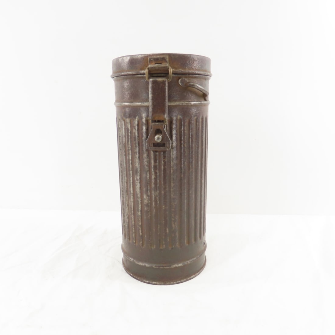 WWII German Gas Mask Can (1 of 7)
