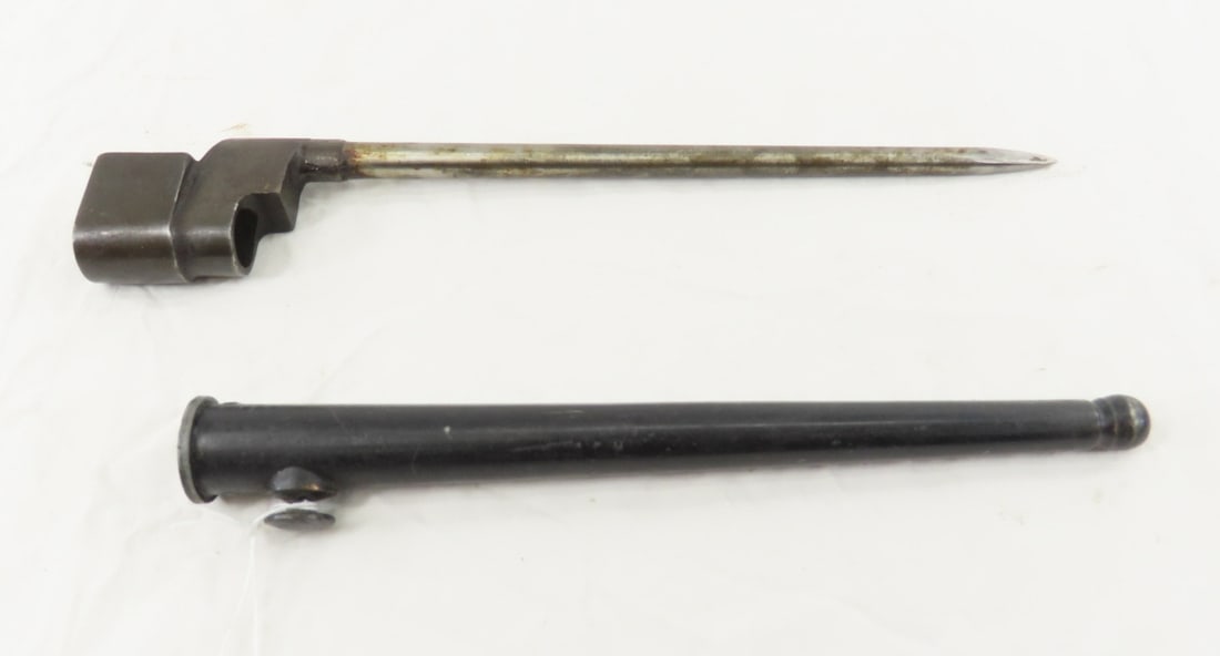 Enfield No 4 MK II Rod Bayonet with Scabbard: Enfield No 4 MK II Rod Bayonet with Scabbard-see photos for marks Please ask questions and read terms & conditions before bidding.