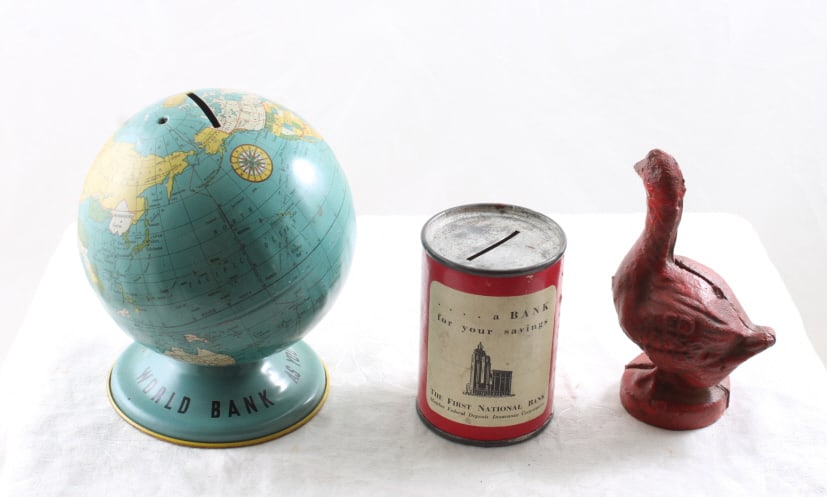 3 Banks Red Goose, World Globe & 1st Nat'l Bank (1 of 20)