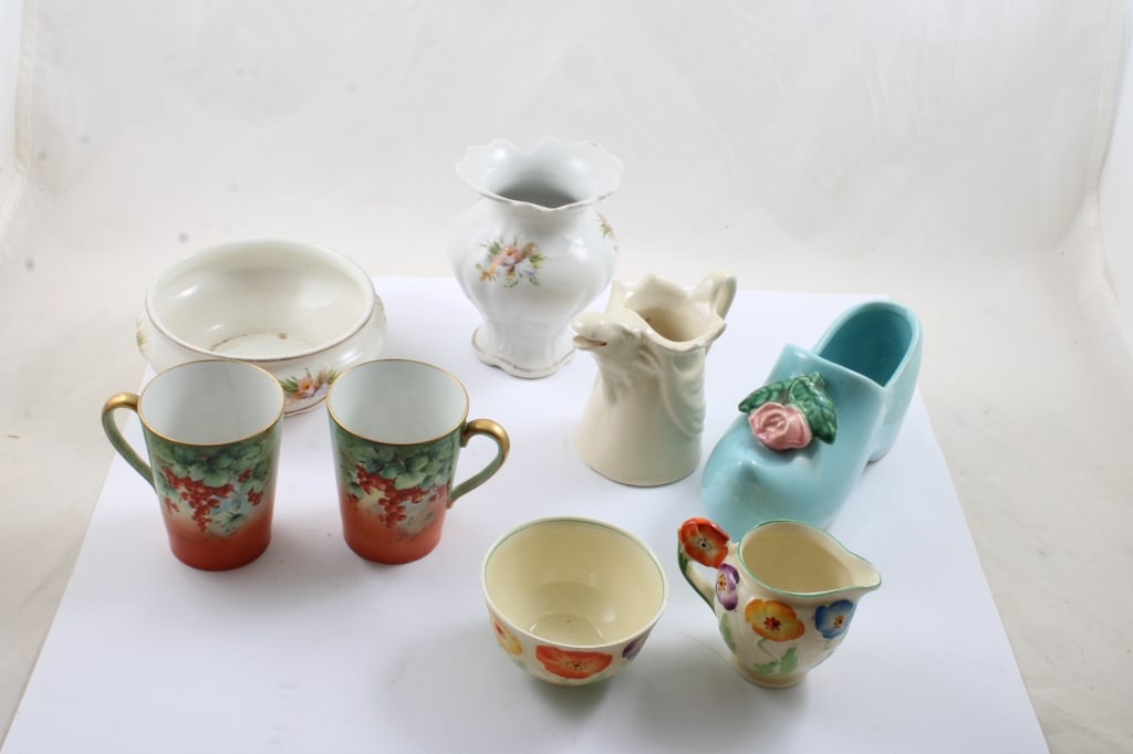 Grindley Cream/Sugar, Limoges Cups, McCoy Shoe (1 of 20)