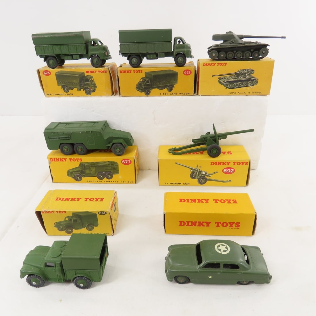 7 Dinky Toys Military Vehicles with boxes (1 of 20)