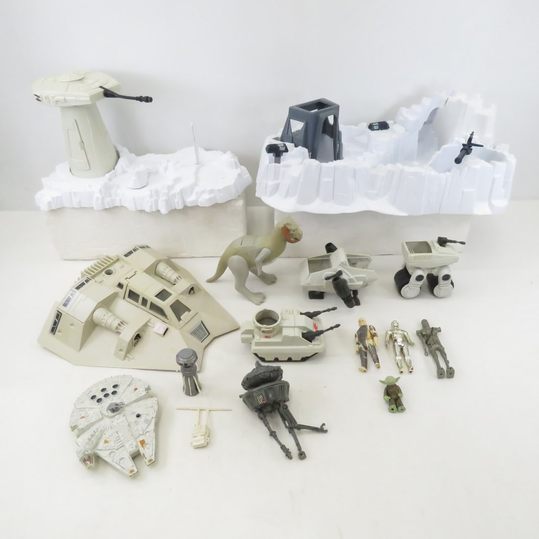 Star Wars 1980 Kenner Playset Parts & Figures (1 of 20)