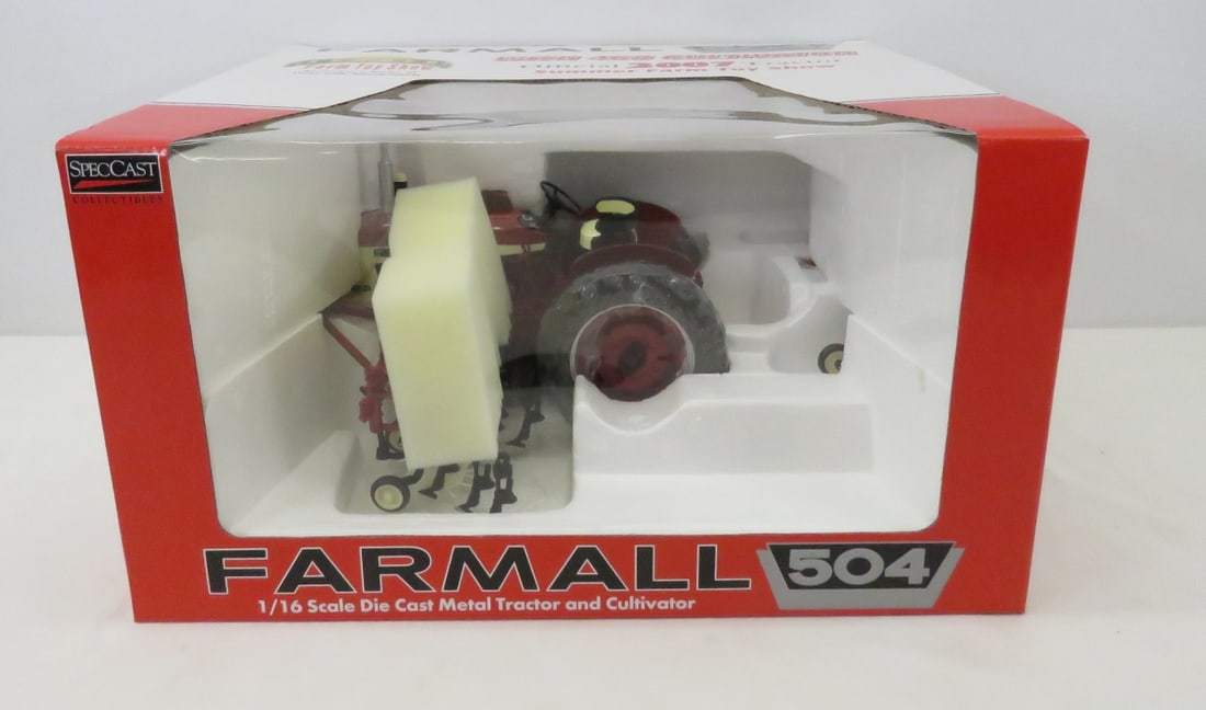SpecCast Farmall 504 & 468 Cultivator NIB (1 of 13)