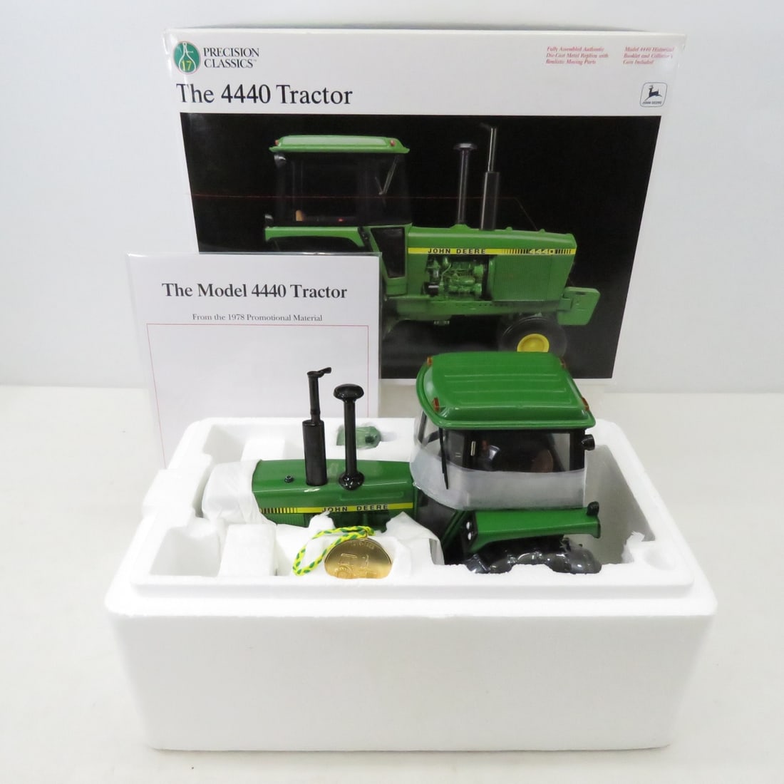 John Deere 4440 Tractor, Ertl Precision 15077 (1 of 15)