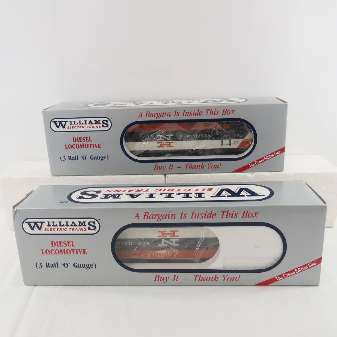 Early Williams O Gauge New Haven AB Diesels: Early Williams O Gauge New Haven AB Diesels - 370 & 371 like new in boxes, with sound Please read terms & conditions and ask questions before bidding.
