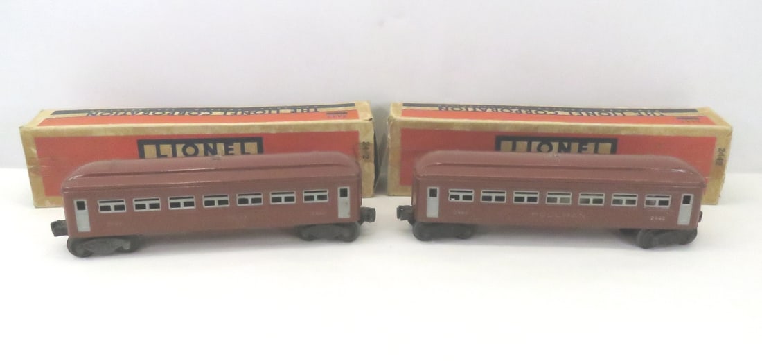 2 Lionel 2442 Illuminated Pullman Cars O Gauge (1 of 9)