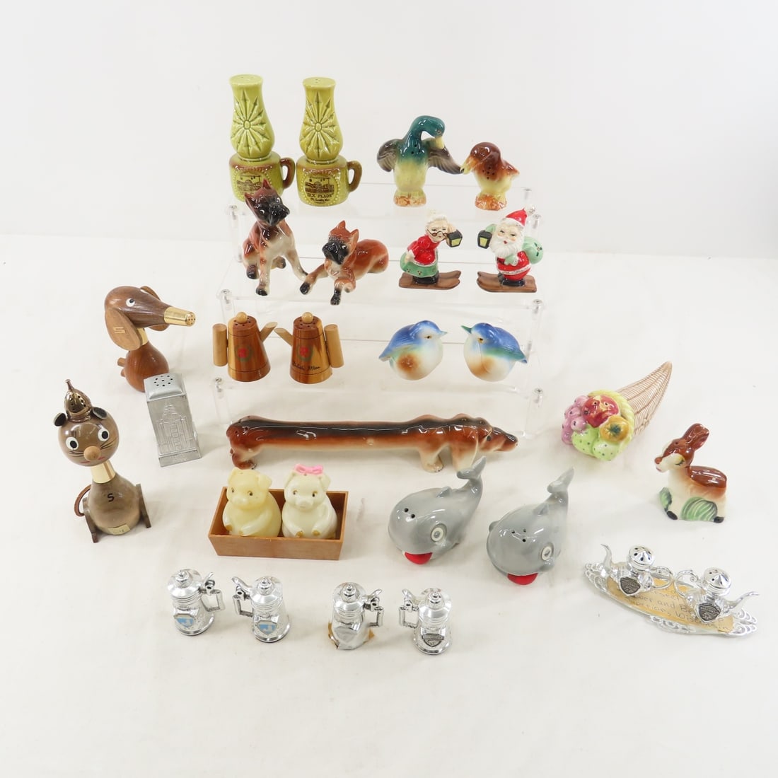 Vintage Salt & Pepper Shakers, Animals & More: Vintage Salt & Pepper Shakers, Animals & More - Wood, Ceramic, Dogs, Geese, Santa, Whales, Pigs and More Please ask questions & read terms and conditions before bidding.