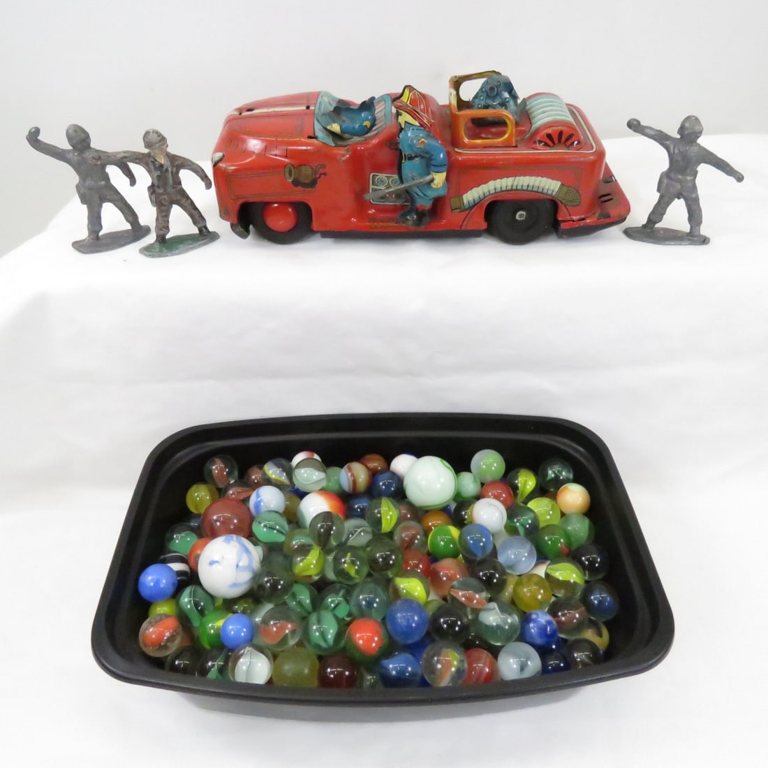 Marbles, 3 lead Figures & Japan Friction Truck (1 of 20)