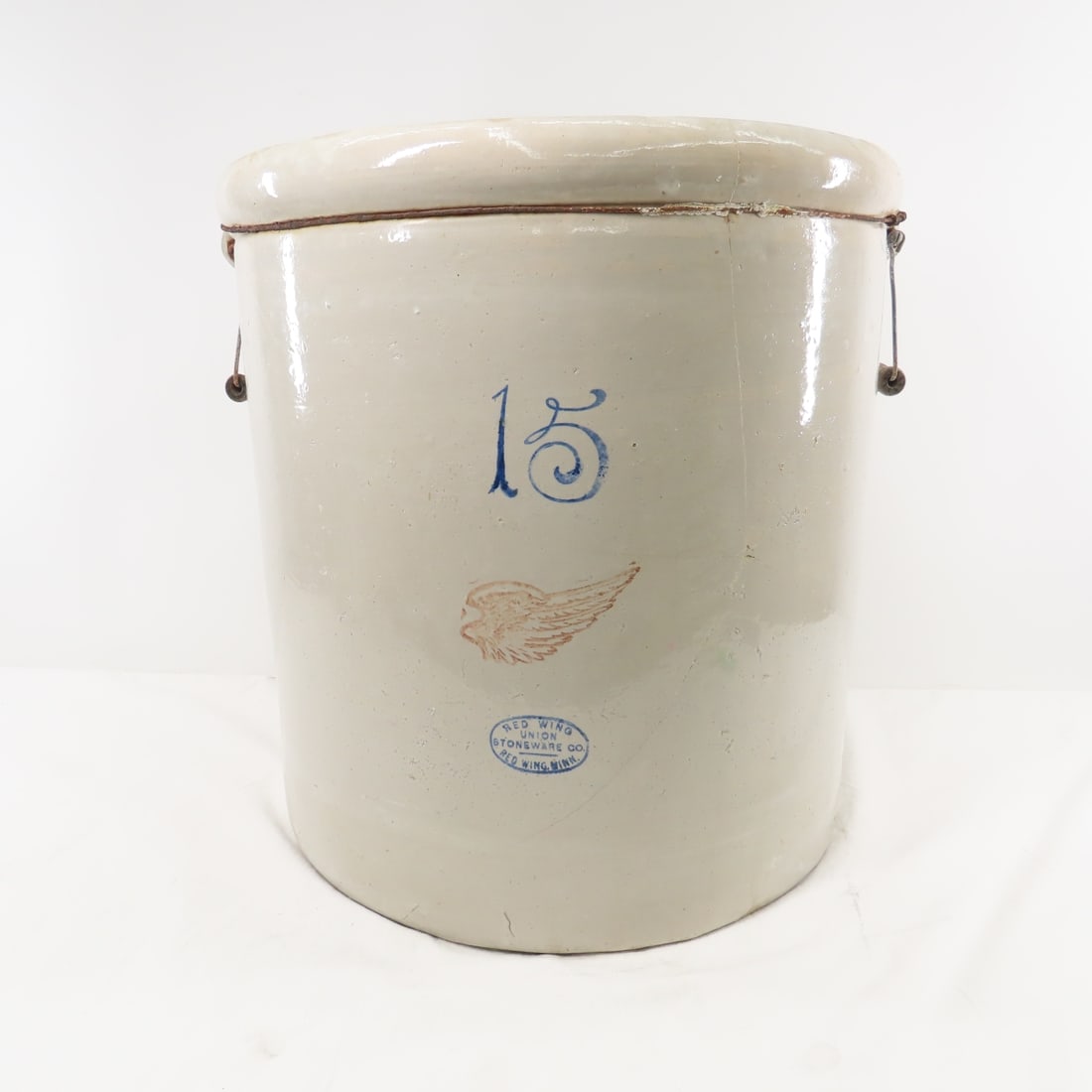15 Gallon Union Stoneware Red Wing Crock (1 of 11)