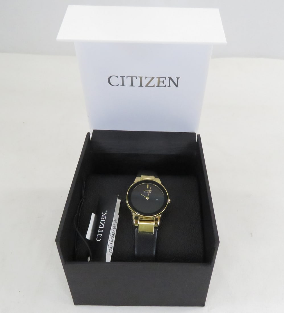Citizen Axiom Eco-Drive Watch- working: Citizen Axiom Eco-Drive Watch- working - in original box with Macy's tag Please ask questions & read terms and conditions before bidding.