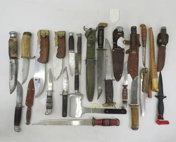 Bin of Assorted fixed & folding blade knives (1 of 18)