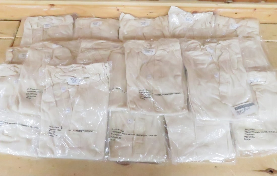 20 Med Lightweight Thermal Shirts: 20 Med Lightweight Thermal Shirts- Please read terms & conditions and ask questions before bidding.