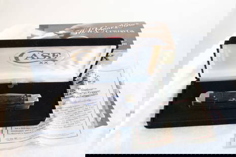 CASE XX 2020 CCC Blue Smoke Kirinite Trapper Knife: CASE XX 2020 CCC Blue Smoke Kirinite Trapper Knife - New in Box with Papers as pictured. Please ask questions and rerad terms & conditions before bidding. 