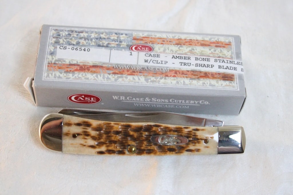Case Amber Bone Handle Knife NIB: Case Amber Bone Handle Knife NIB - w/Clip CS-06540 New in Box as pictured. Please ask questions and rerad terms & conditions before bidding.