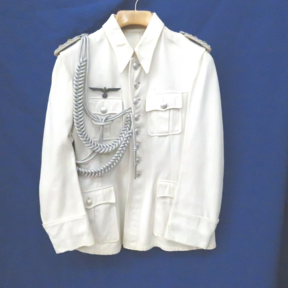 WWII German Army Dress White Tunic with insignia (1 of 20)