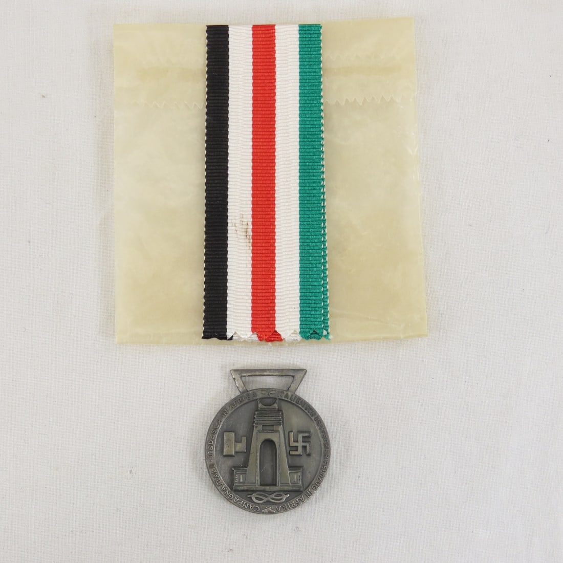 WWII German Afrika Corps Campaign Medal & ribbon (1 of 7)