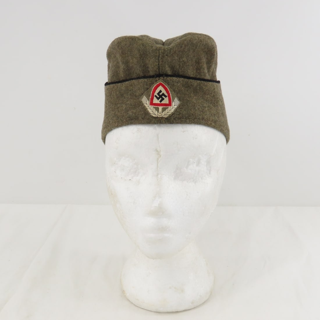WWII German RAD Cap (1 of 9)
